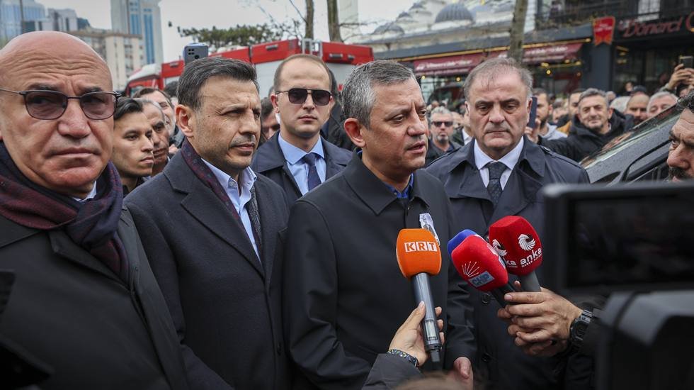 Özgür Özel'den iktidara 'Çatalca Müftüsü' tepkisi