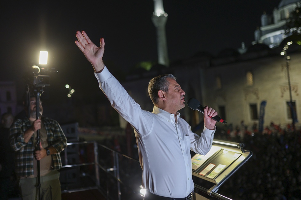 https://yenisoluk.com/uploads/2025/05/bayazıtCHP-07052025_0038