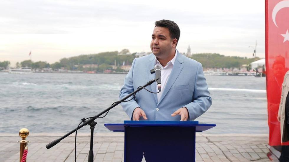 Beşiktaş Belediye Başkanı Rıza Akpolat’ın 19 Mayıs mesajı Rasim Şişman tarafından okundu...