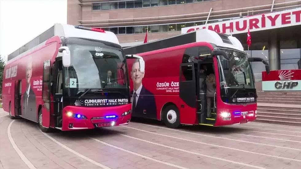 CHP'nin otobüs şoförüne: 'Dur' ihtarına uymadığı iddiasıyla ev hapsi....