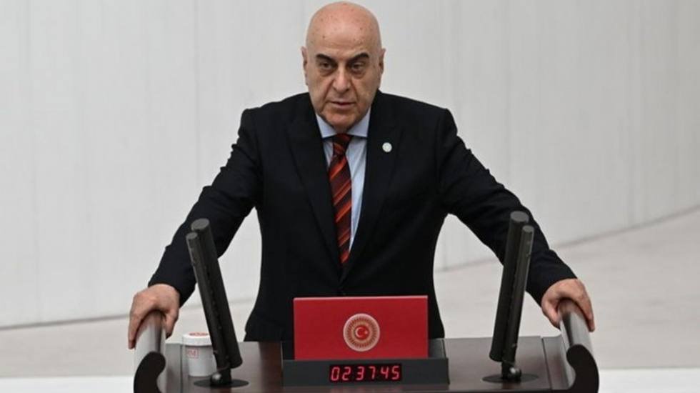 Cihan Paçacı, fesih sürecine sert çıktı: "BOP projesi hedefine doğru ilerliyor. PKK’ya neyi taahhüt ettiniz?"