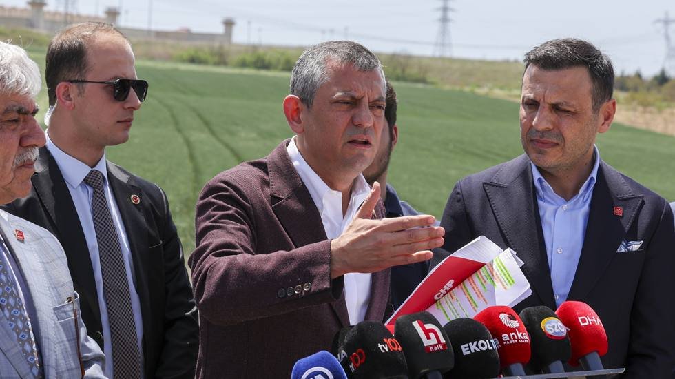 İmamoğlu ziyareti sonrası Özgür Özel'den açıklama!