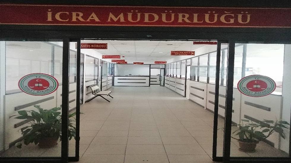 Mayıs ayı itibariyle 1705 taşıt, 9510 taşınmaza, 486 taşınır mala icra yoluyla satış...