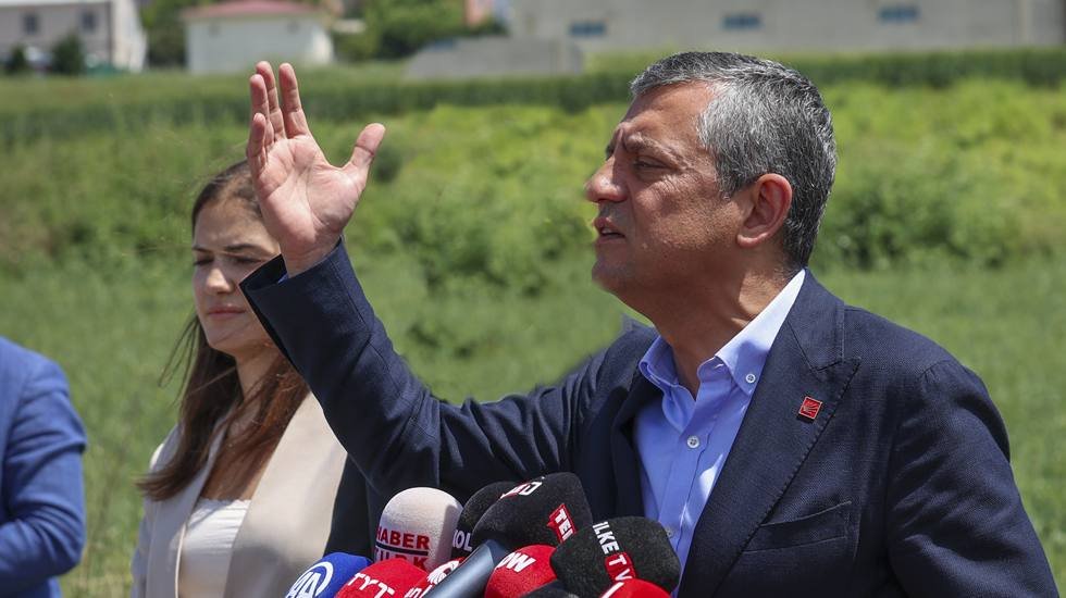 Özgür Özel: "Salı günü teker teker açıklayacağım"