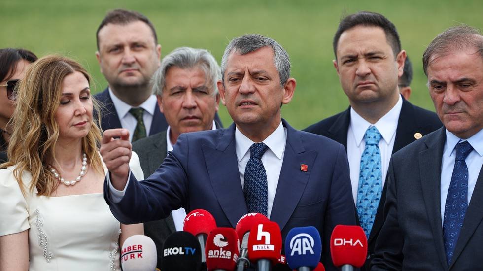Özgür Özel Silivri’den seslendi: 'Gelin Hanımın gözyaşlarında boğulacaklar!'