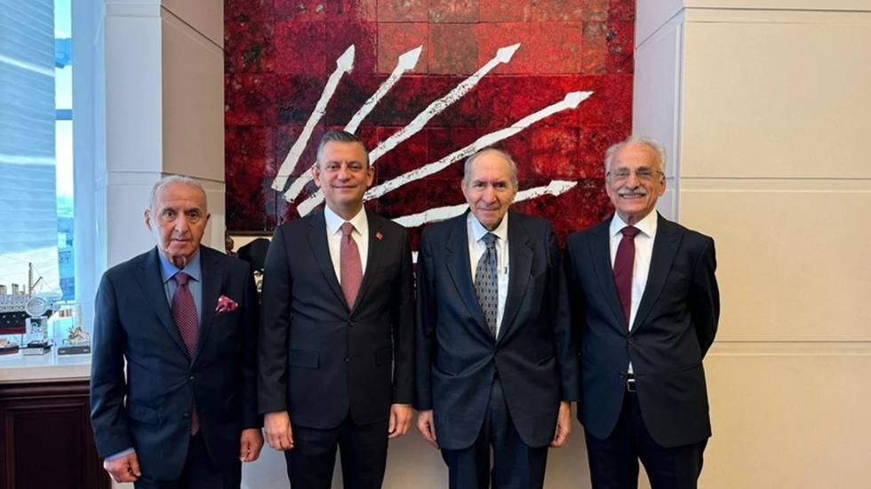Altan Öymen, Hikmet Çetin ve Murat Karayalçın'dan Özgür Özel'e destek bildirisi