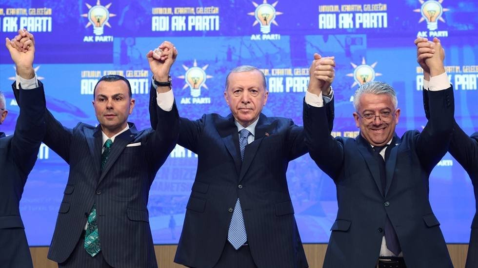 İktidardan Vekil devşirme operasyonu