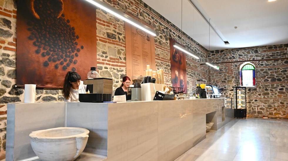 Kethüda Hamamı, Kafe olarak Ortaköy’e yeni bir sosyal yaşam alanı oldu...