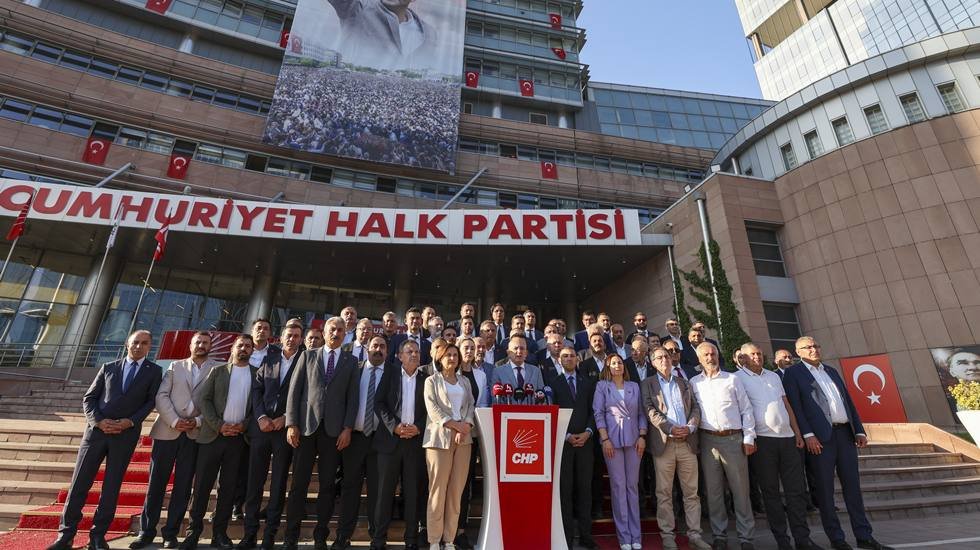CHP’nin 81 il başkanından ortak açıklama! ‘Bizi saray asla teslim alamaz’