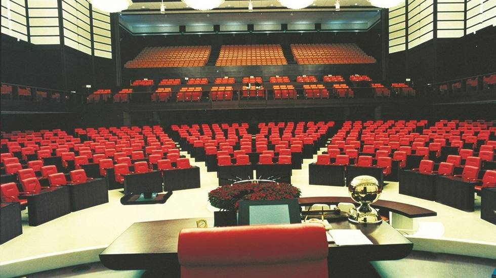 AKP-MHP-DEM'den sonra TBMM'de komisyona katılacak diğer partiler belli oldu