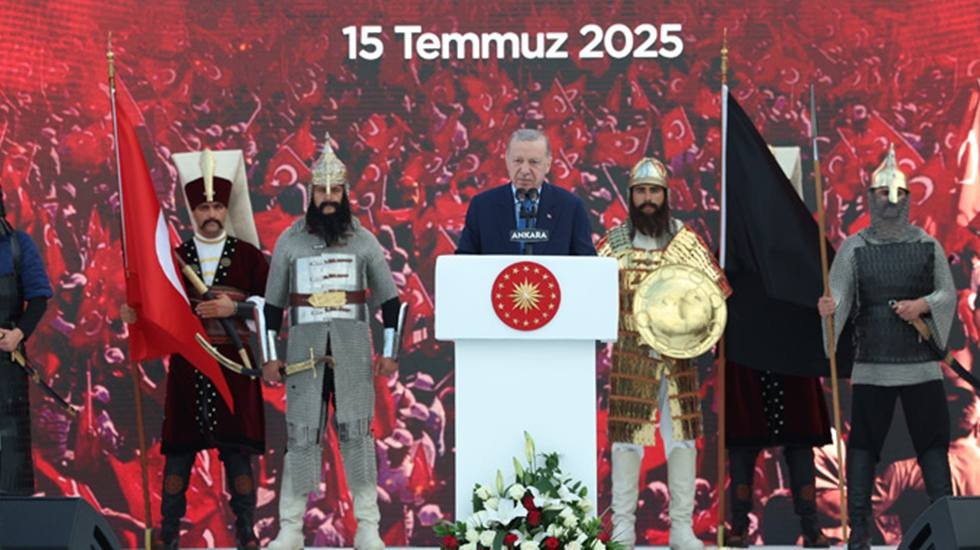 Erdoğan'dan 15 Temmuz'da 'FETÖ' açıklaması…