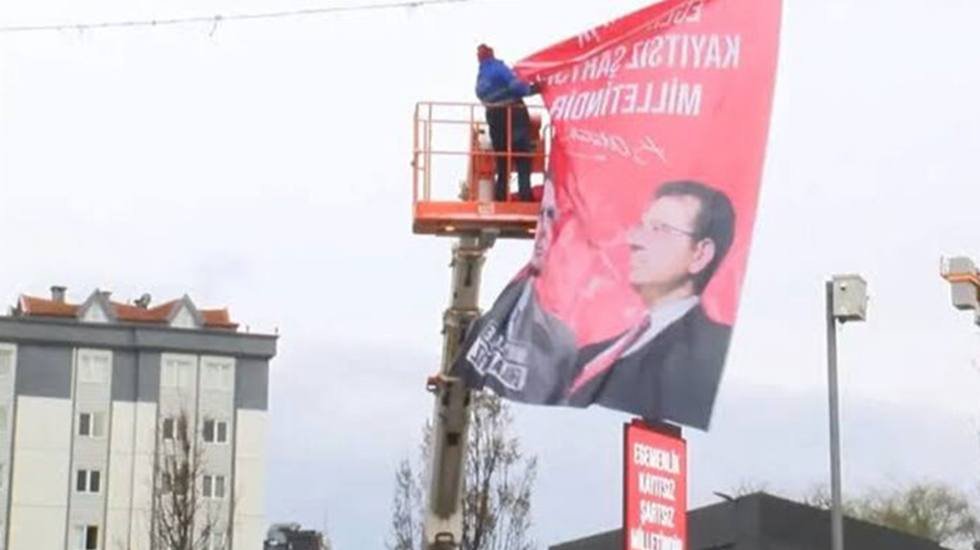 İmamoğlu’nun afişlerinin toplatılmasına İçişleri'nden yanıt: ‘Görev alanımızda değil’