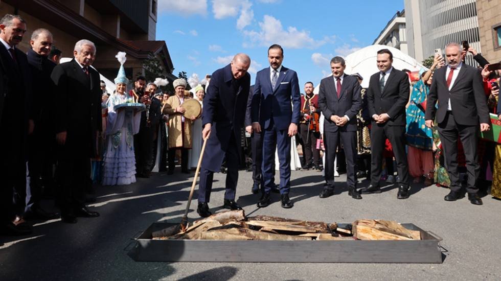 Müjdesini Erdoğan’ın verdiği Nevruz için 'milli bayram' kanun teklifi AKP ve MHP oylarıyla reddedildi