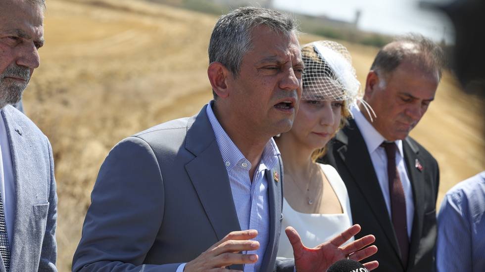 Özgür Özel'e jet hızında yeni bir soruşturma daha!