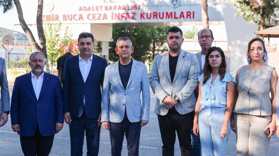 Özgür Özel'den Tunç Soyer'e ziyaret…