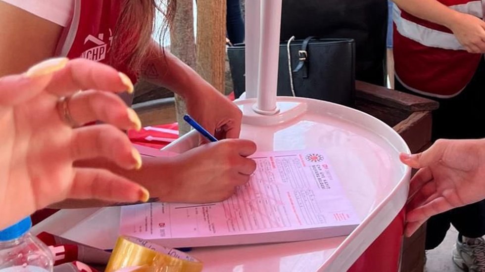 Aydın’da Çerçioğlu’nun AKP’ye geçişinden sonra 4 bin kişi CHP’ye üye oldu...