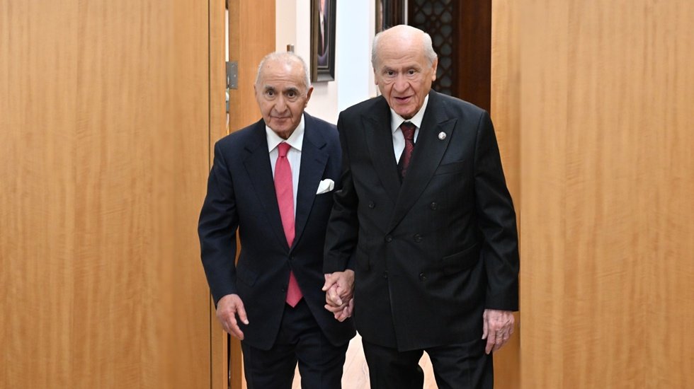 "CHP Genel Başkanı olmak için Bahçeli'yi devreye soktu!" iddiasına Hikmet Çetin'den yanıt...