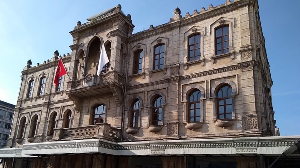 AKP&rsquo;li b&uuml;y&uuml;kşehir &ccedil;alışanları, &ldquo;Belediye-İş Sendikasından istifaya zorlanıyor" iddiası