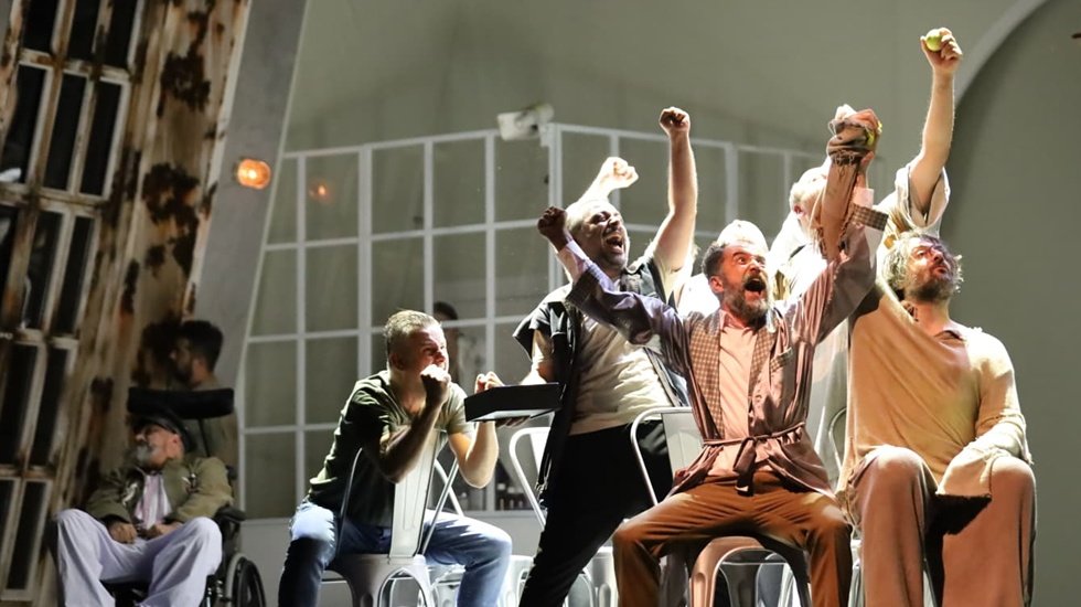 Bursa Şehir Tiyatrosu, sezona ‘merhaba’ dedi