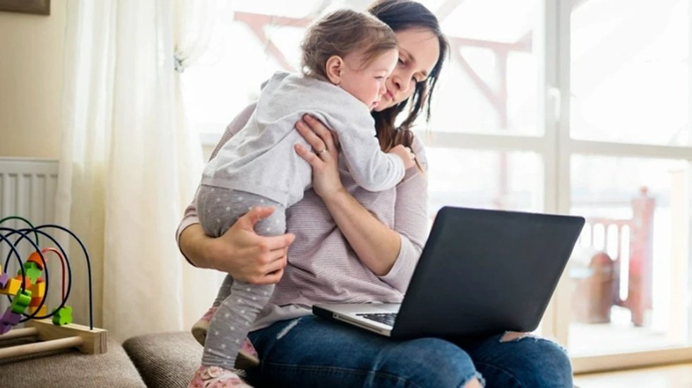 Erkeklerin askerlik s&uuml;resini bor&ccedil;landığı gibi kadınlar da doğum s&uuml;resini bor&ccedil;lanamalı...