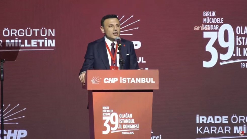 &Ouml;zg&uuml;r &Ccedil;elik'ten G&uuml;rsel Tekin'e:  5 bin kişi ile il binamıza geldiler.