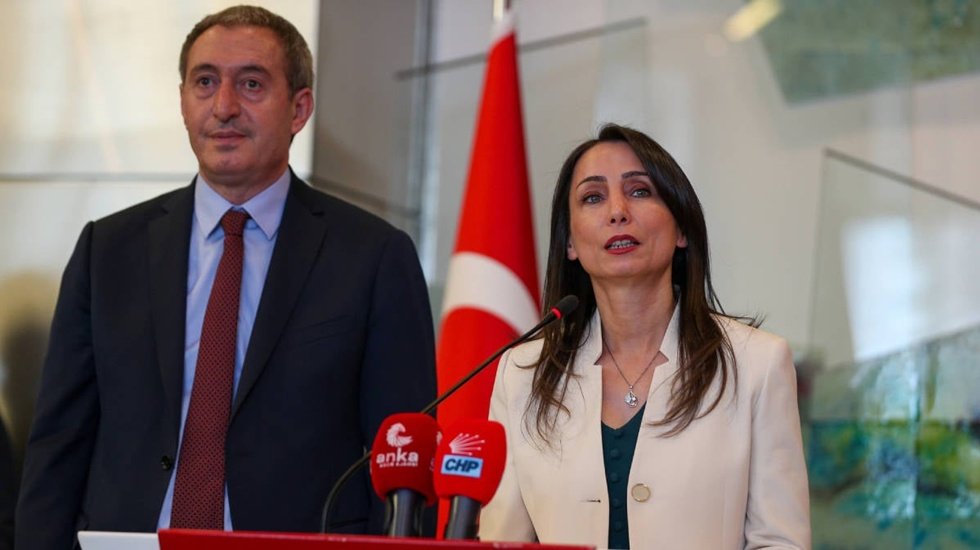 'İmralı'ya gitme' kararı sonrası DEM Parti'den, CHP'ye'sitem'