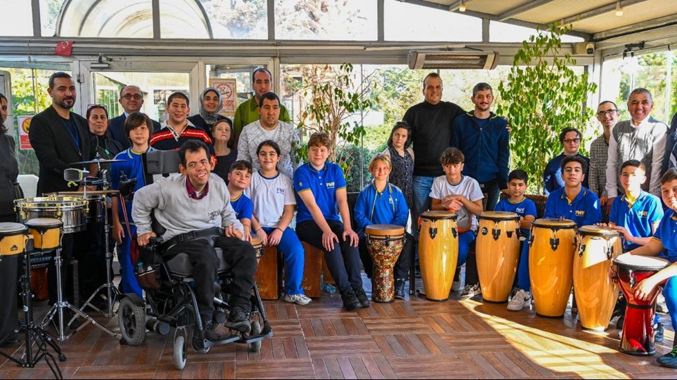 Engelliler Günü Beşiktaş’ta, renkli etkinliklerle kutladı