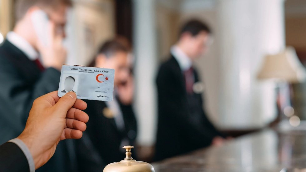 Otellerde kimlik fotokopisi alma d&ouml;nemi bitti!