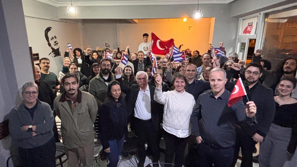 Ankara&rsquo;da K&uuml;ba&rsquo;yla dayanışma buluşması...