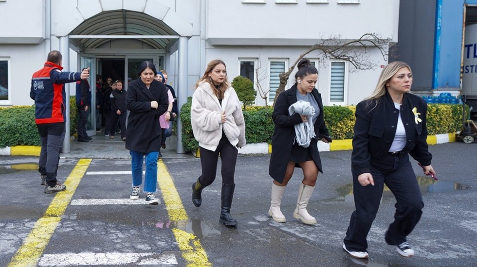 Beylikd&uuml;z&uuml;&rsquo;nden afet farkındalık eğitimleri