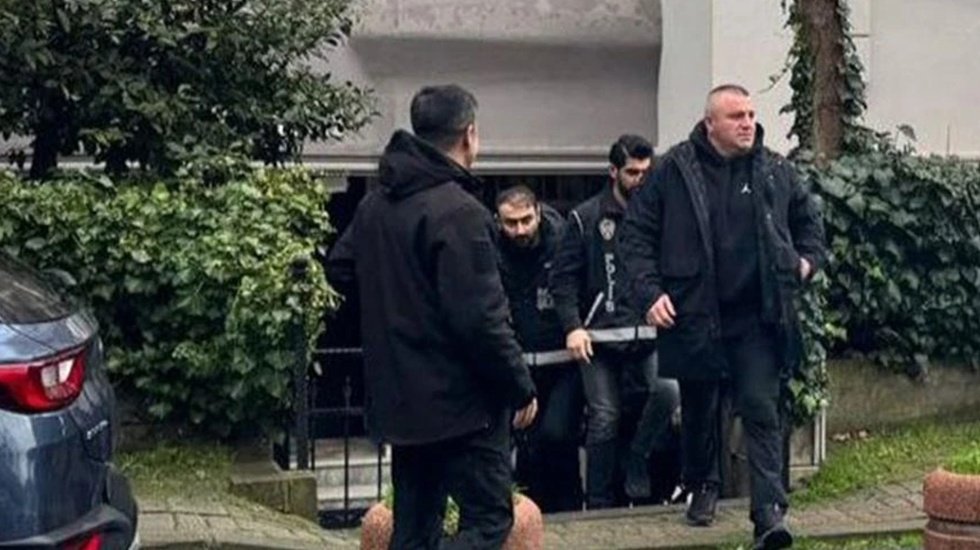 Ekrem İmamoğlu'nun koruması g&ouml;zaltına alındı!