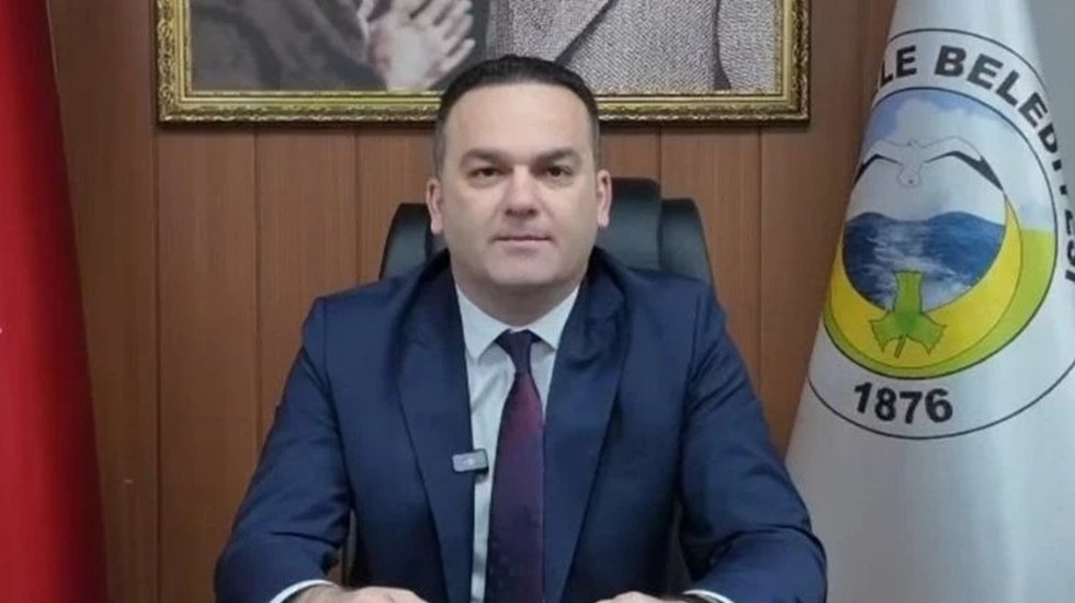 G&ouml;rele Belediye Başkanı CHP'li Dede tutuklandı