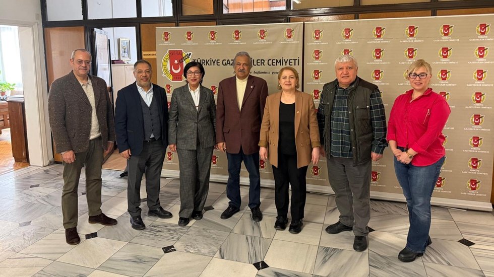 İstanbul Gazeteciler Derneği, T&uuml;rkiye Gazeteciler Cemiyeti&rsquo;ni Ziyaret Etti