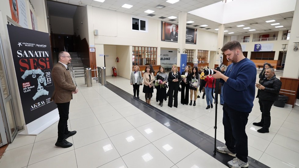 &lsquo;Sanatın Sesi&rsquo; Sergisi AKSM&rsquo;de sanatseverleri bekliyor