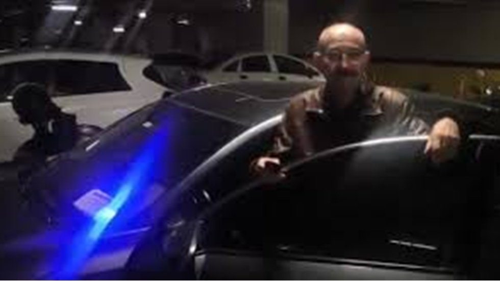 Ağzı bozuk gazeteci Emin Pazarcı'nın Akşam'la yolları ayrıldı