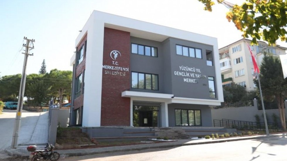 Denizli Merkezefendi Belediyesi'ne operasyon: 5 kişi g&ouml;zaltına alındı