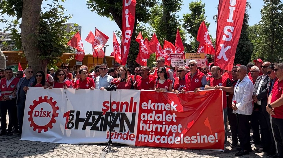 DİSK'ten 15-16 Haziran a&ccedil;ıklaması: Biz durursak hayat durur, biz y&uuml;r&uuml;rsek yol olur